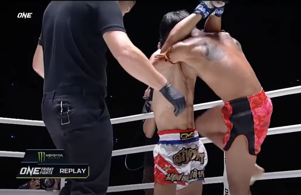 ONE Event Friday Fights 25: Sakolpat vs Chatpichit