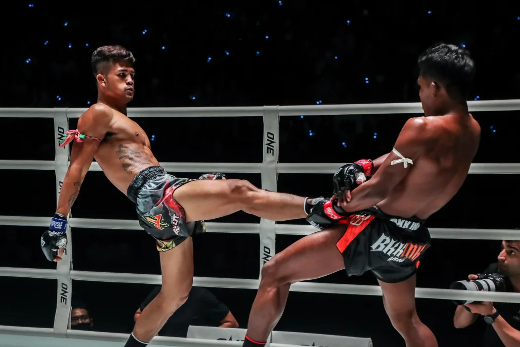 Theptaksin Sor Sornsing vs. Rittidet Sor Sommai