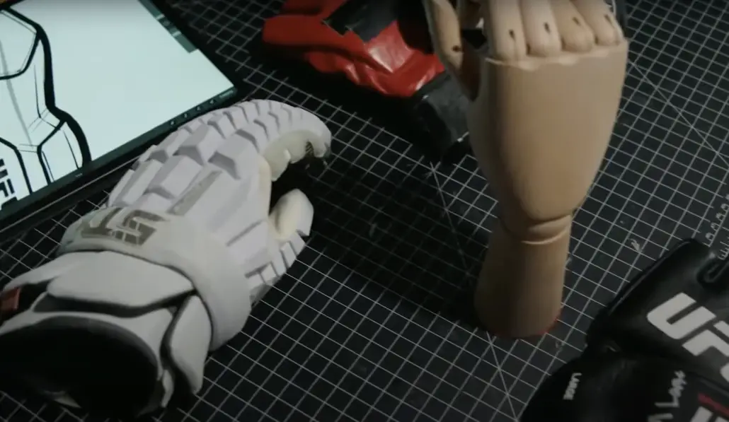 New UFC Gloves concept